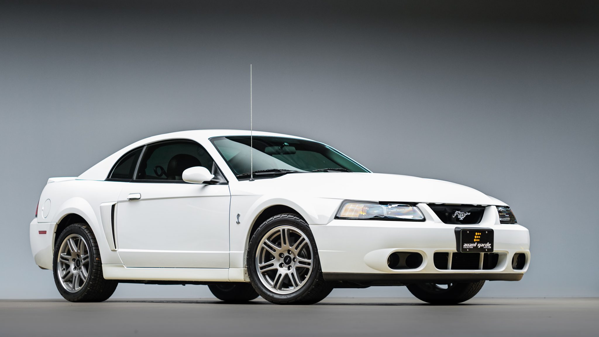 Ford Mustang SVT Cobra HD Wallpaper und Hintergründe