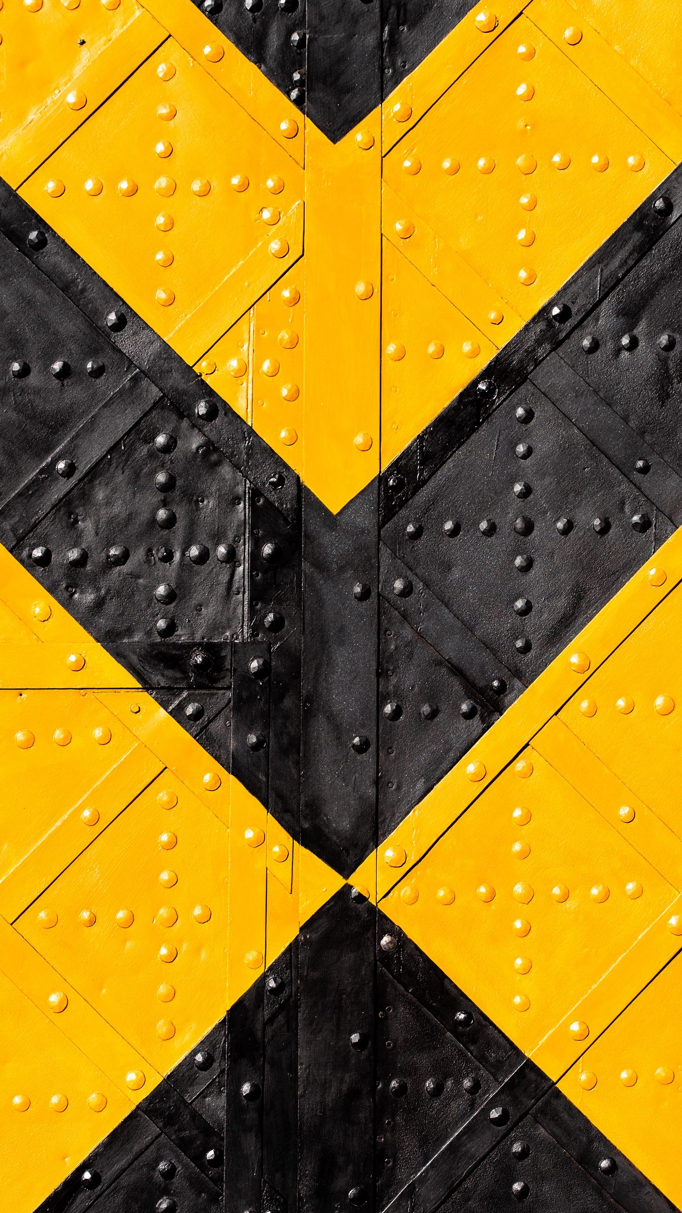 Download wallpaper 1350x2400 iron, marking, stripes, yellow, black, rivets, surface iphone 8+/7+/6s+/for parallax HD background