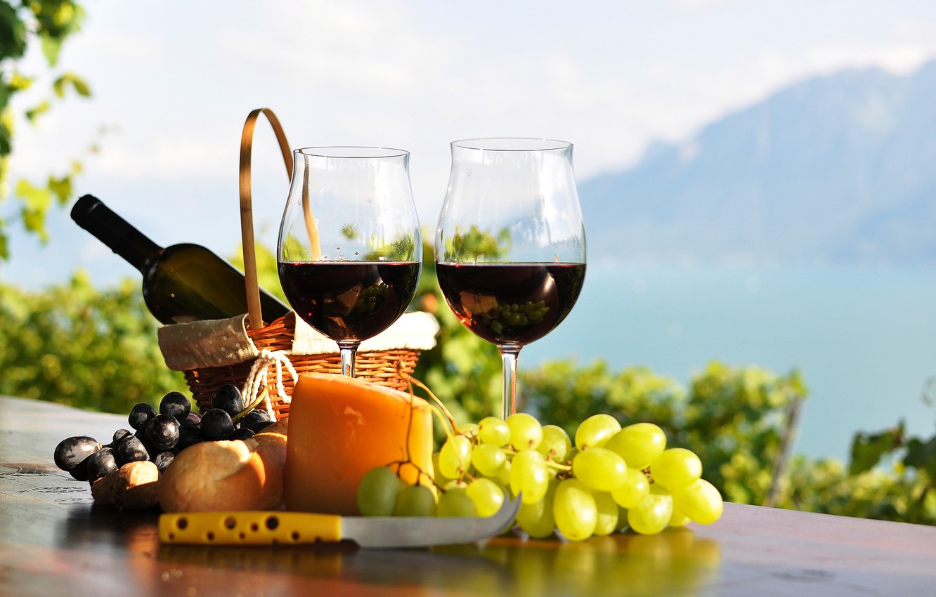 Wallpaper table, wine, red, basket, bottle, cheese, glasses, bread, grapes, the vineyards image for desktop, section еда