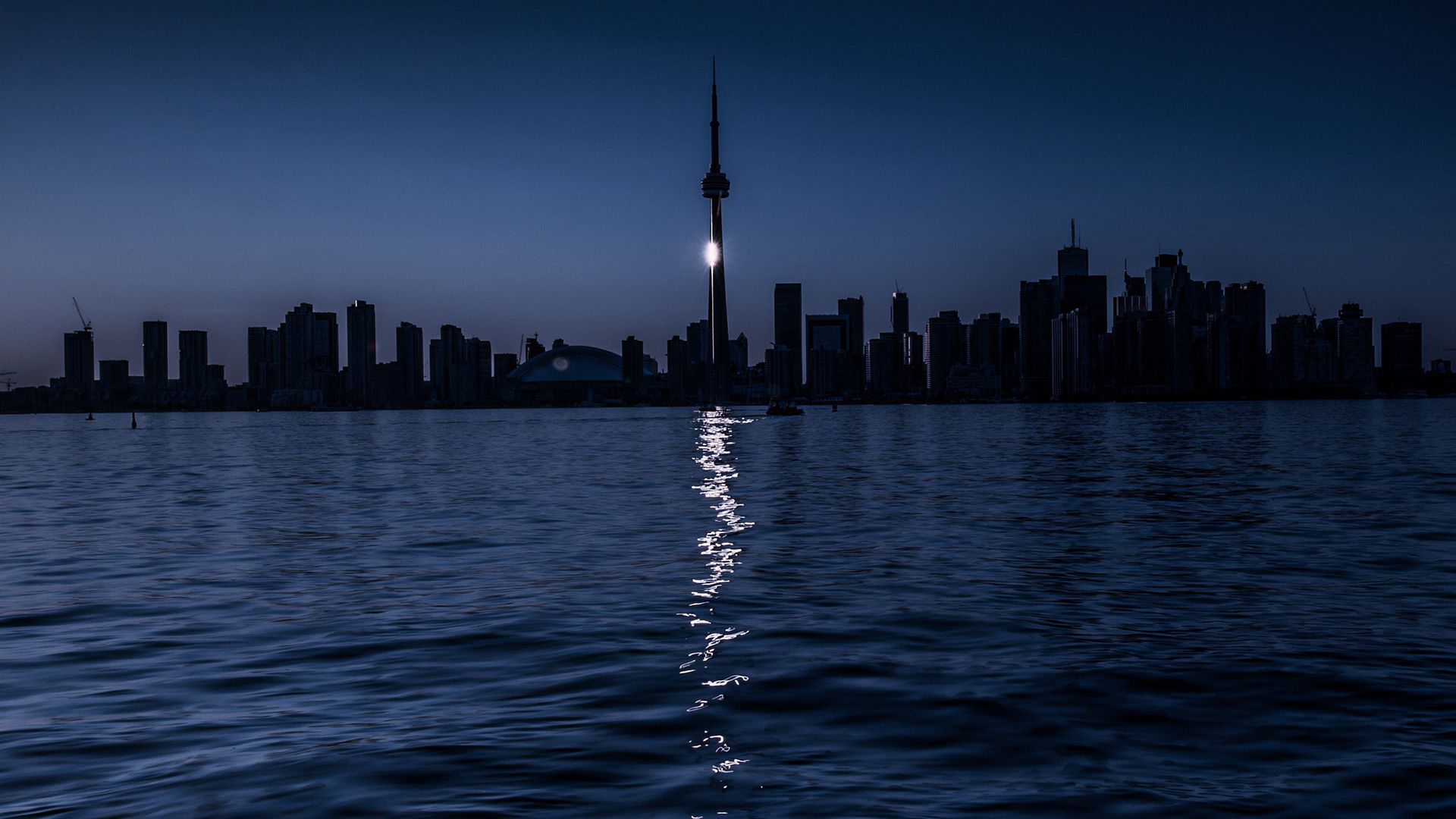 Download wallpaper 1920x1080 toronto, night, lake, moonlit path full hd, hdtv, fhd, 1080p HD background