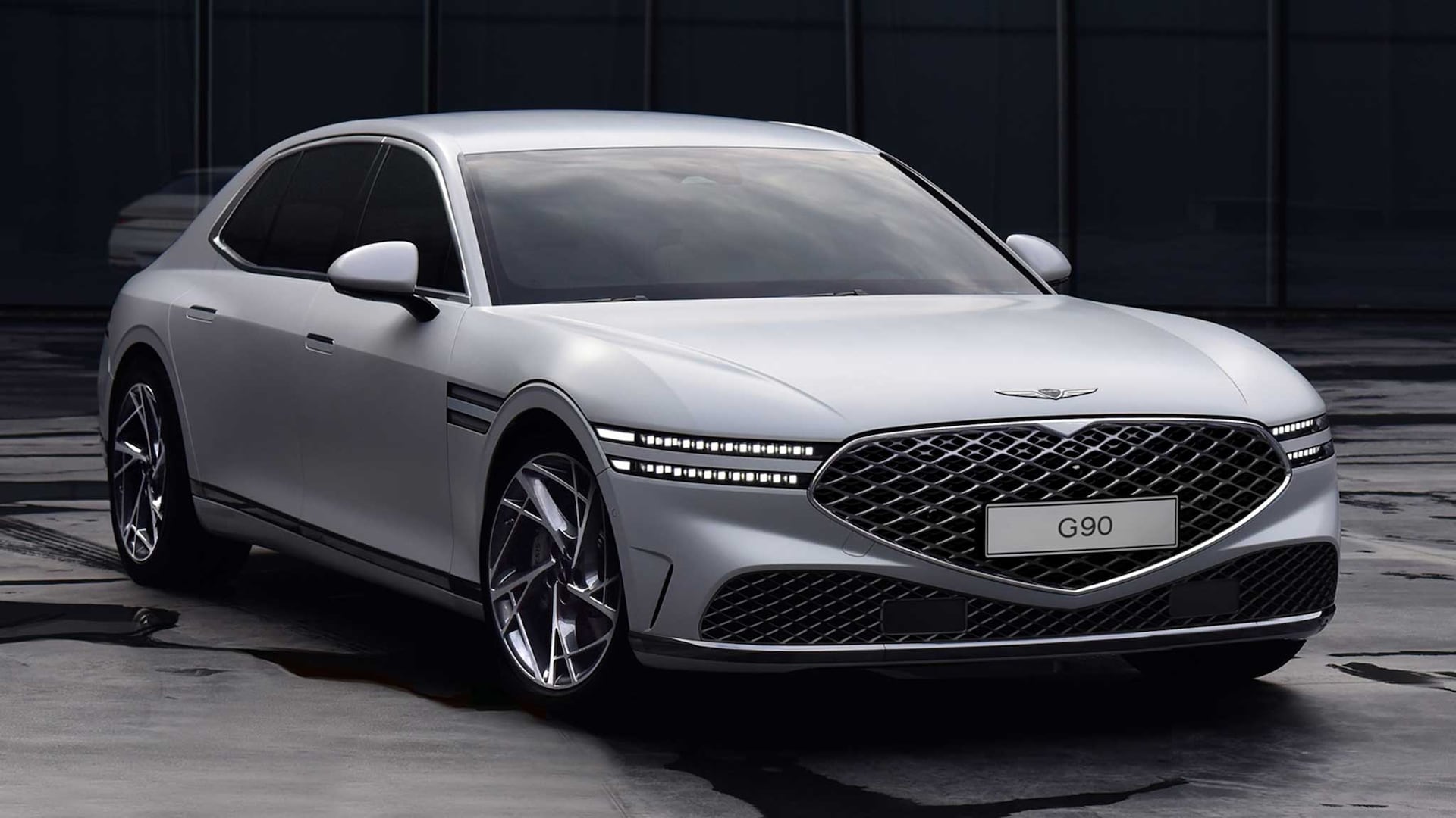 2023 Genesis G90 First Image: An Unapologetically Luxurious Sedan