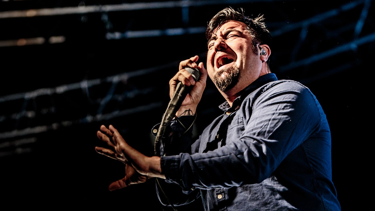 Deftones Announce Summer Tour