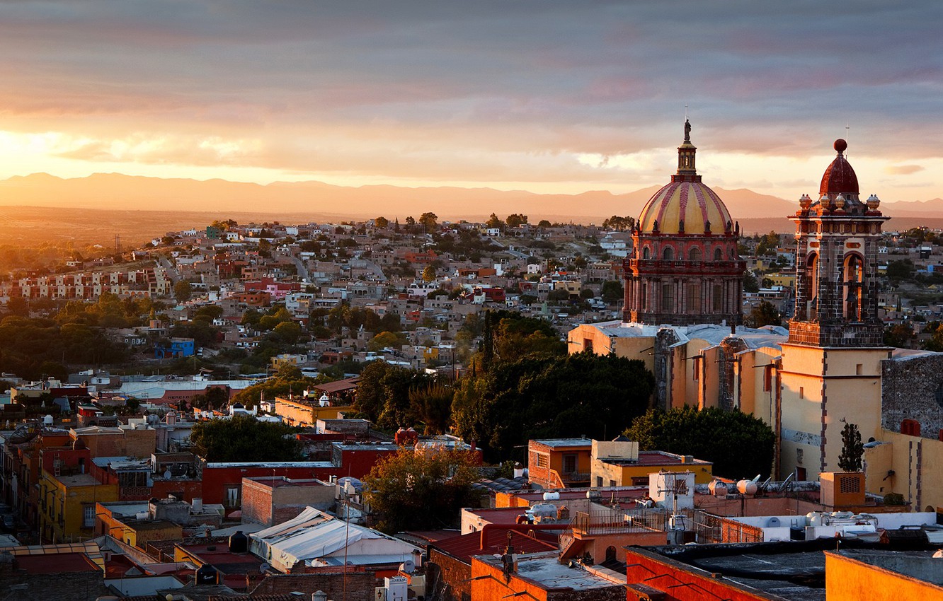 Wallpaper city, sky, Mexico, sunset, clouds, houses, roofs, cityscape, dome, church, sun rays, San Miguel de Allende image for desktop, section город