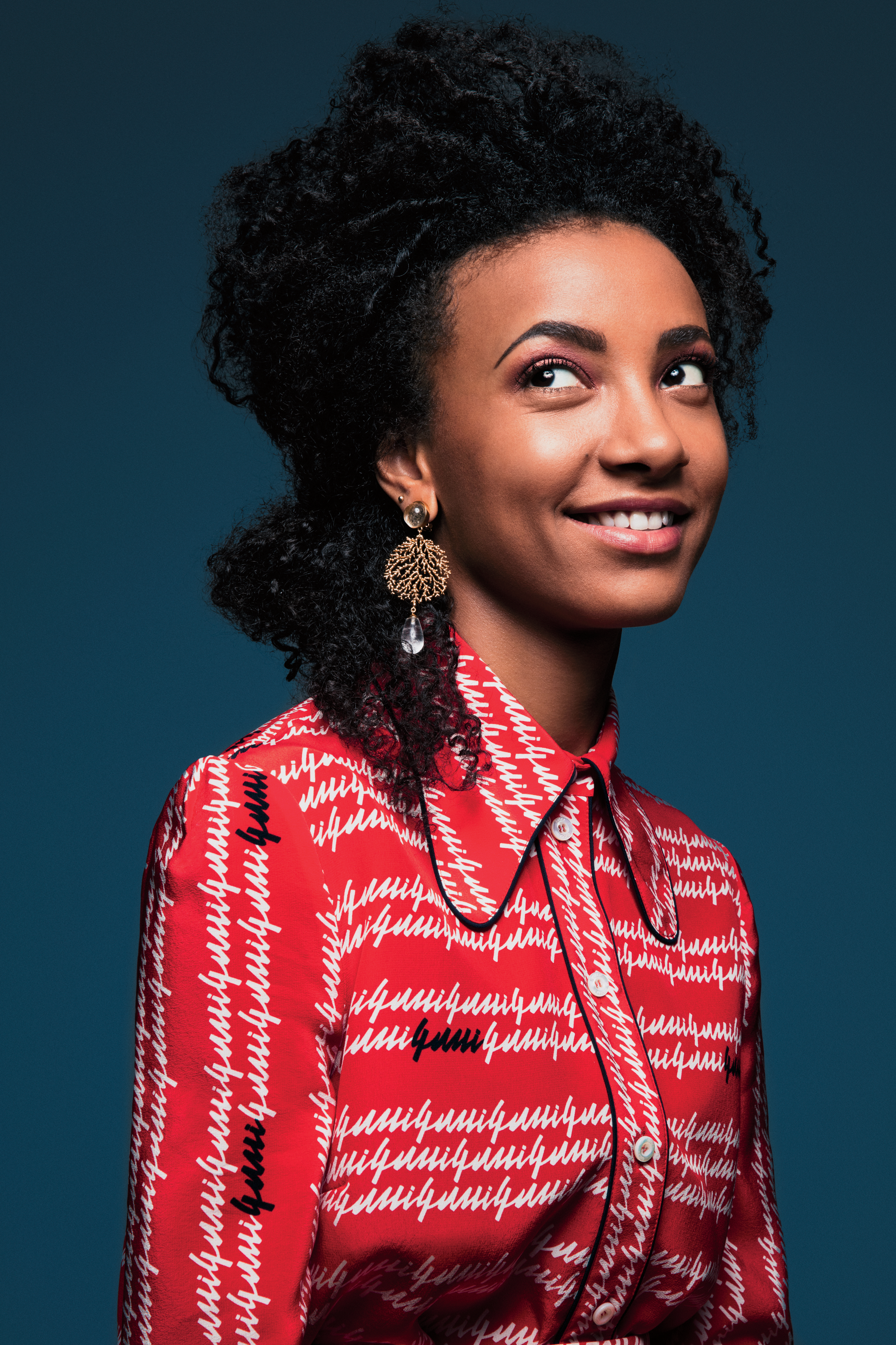 How Esperanza Spalding Came to Love to Her Curls: When My Hair Is Wild, It's Doing Its Best Thing