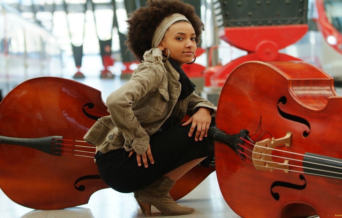 Esperanza Spalding Wallpapers - Wallpaper Cave