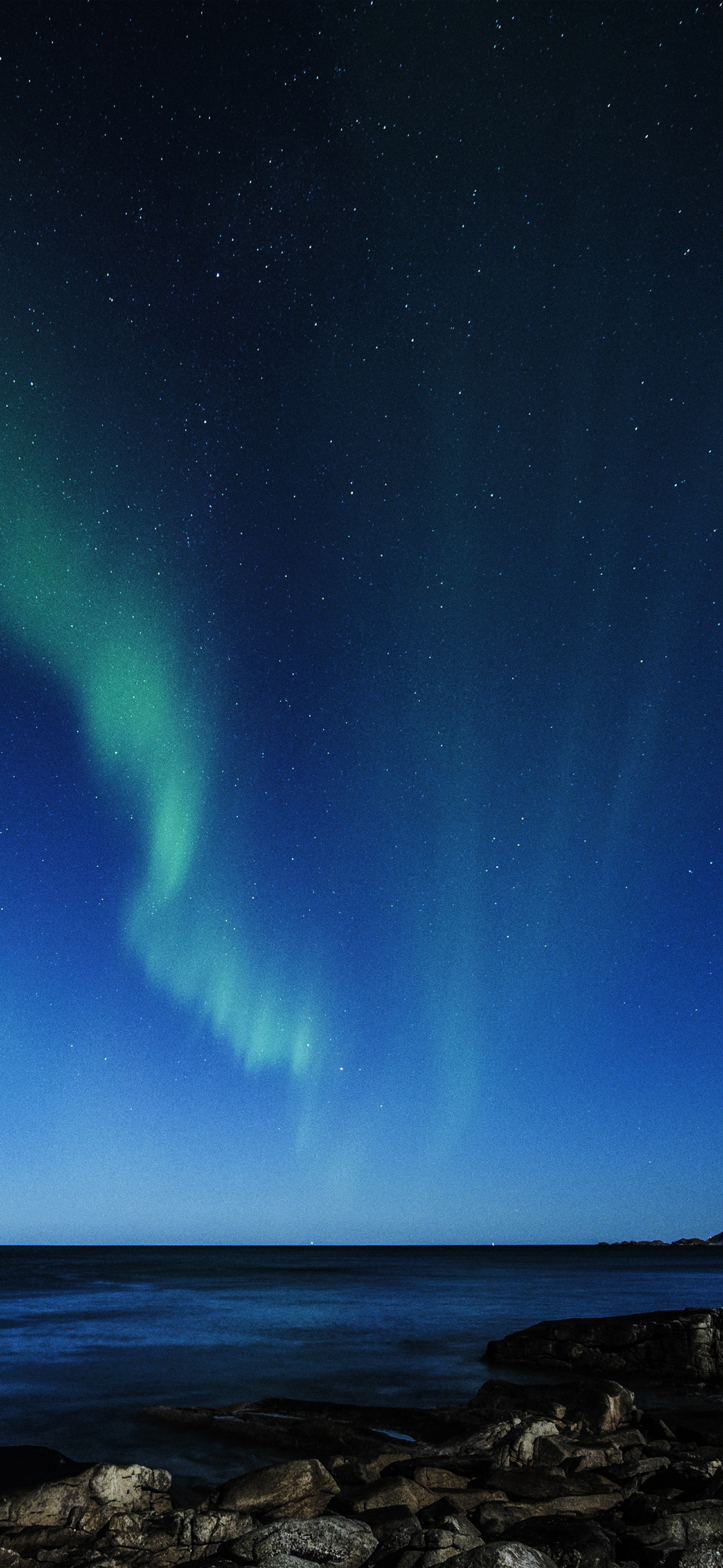 iPhone X wallpaper. aurora night sky star beautiful space sea blue