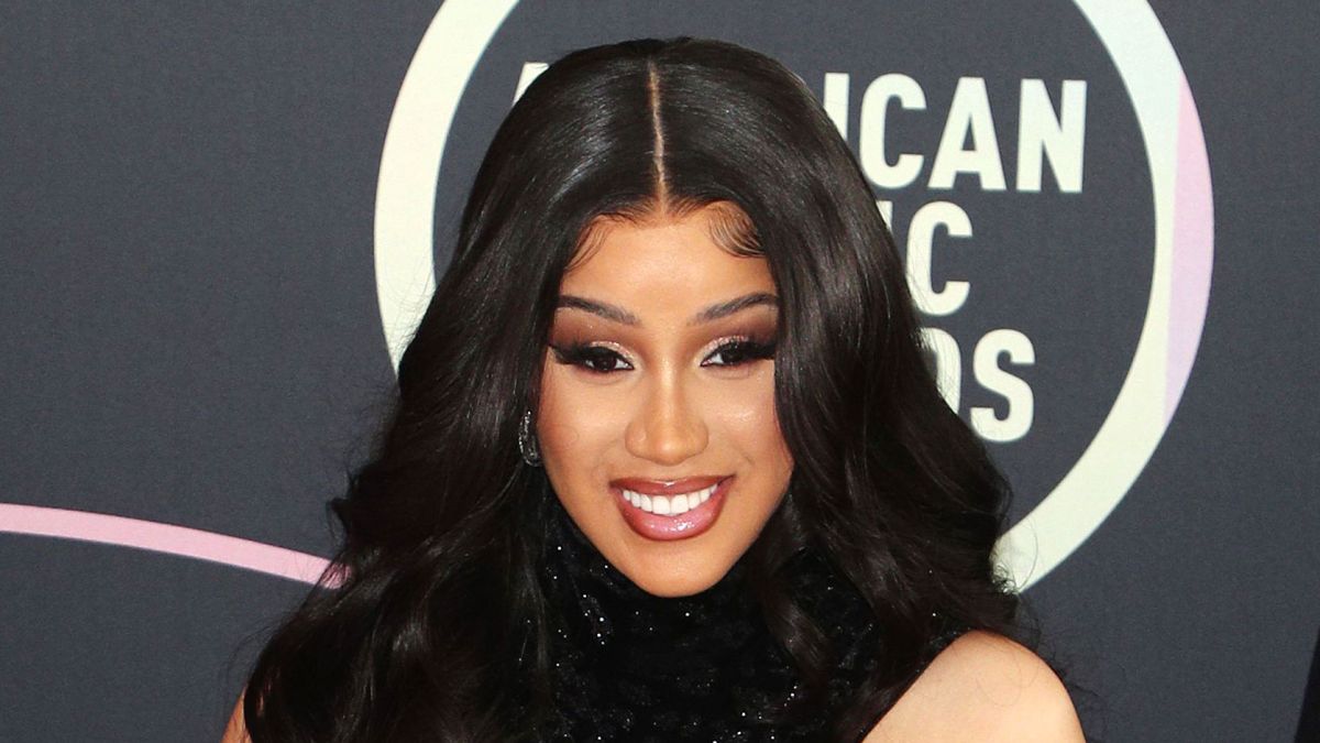 Cardi B Wants Son's Name Tattooed on Her Face