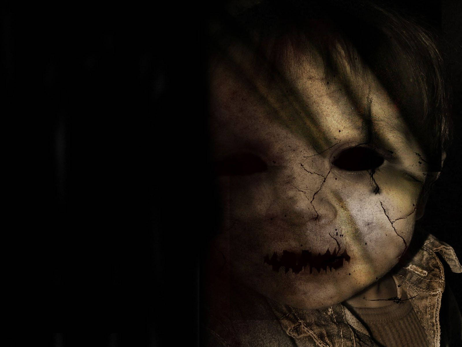 Download Scary Halloween Doll Wallpaper