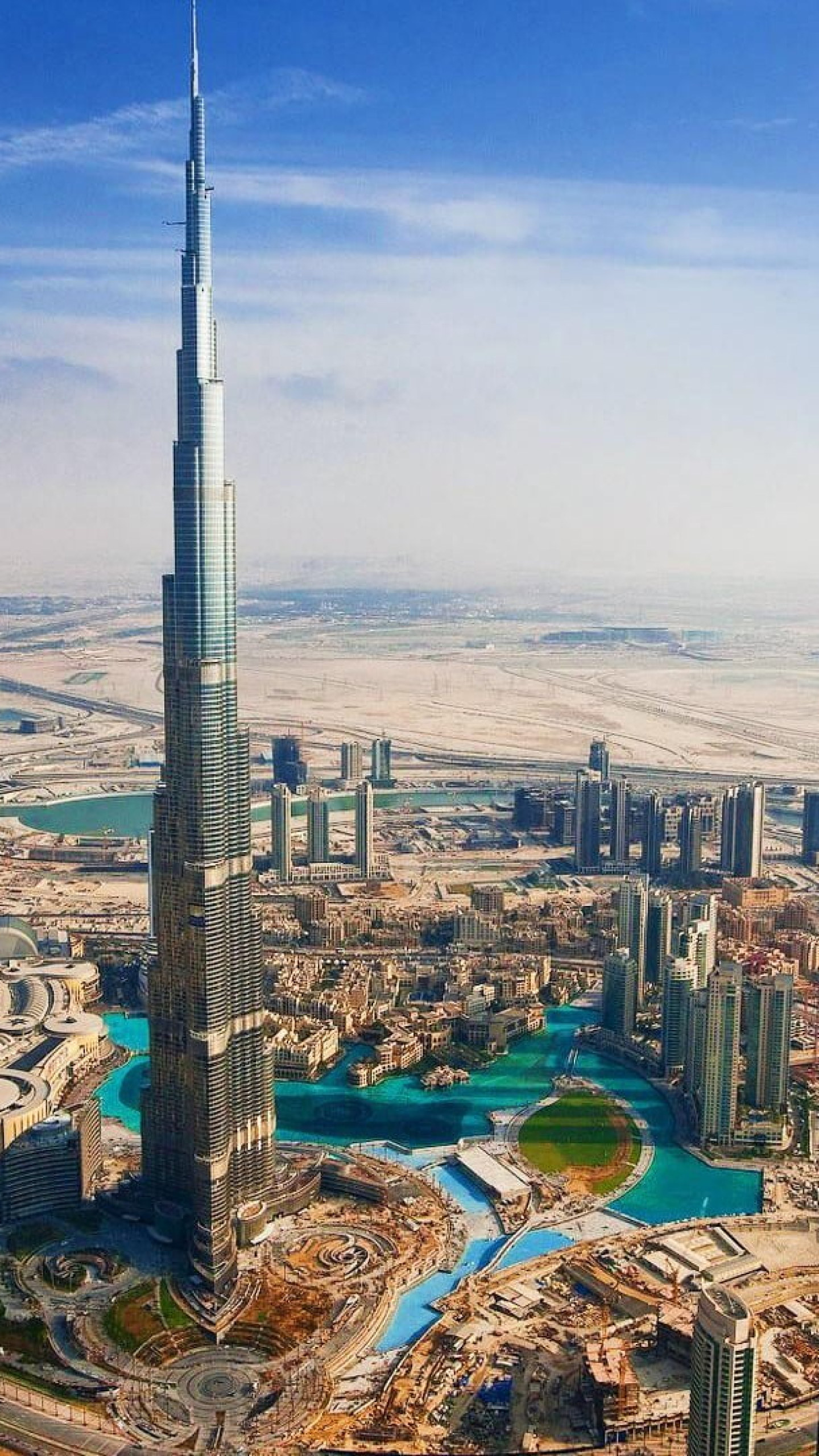 Burj Khalifa Wallpaper, UAE, Top View Of Black Building At The City, Dubai • Wallpaper For You