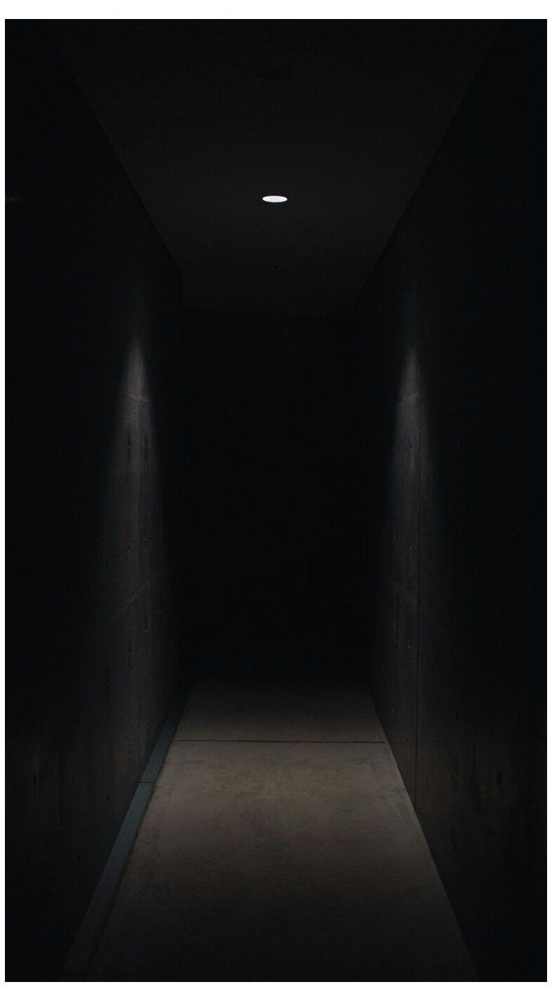 dark #hallway #creepy Creepy dark hallway. #Photo #Photography #Creepy #Scary #Fear #Dark #Hallway. Scary wallpaper, Dark hallway, Dark photography