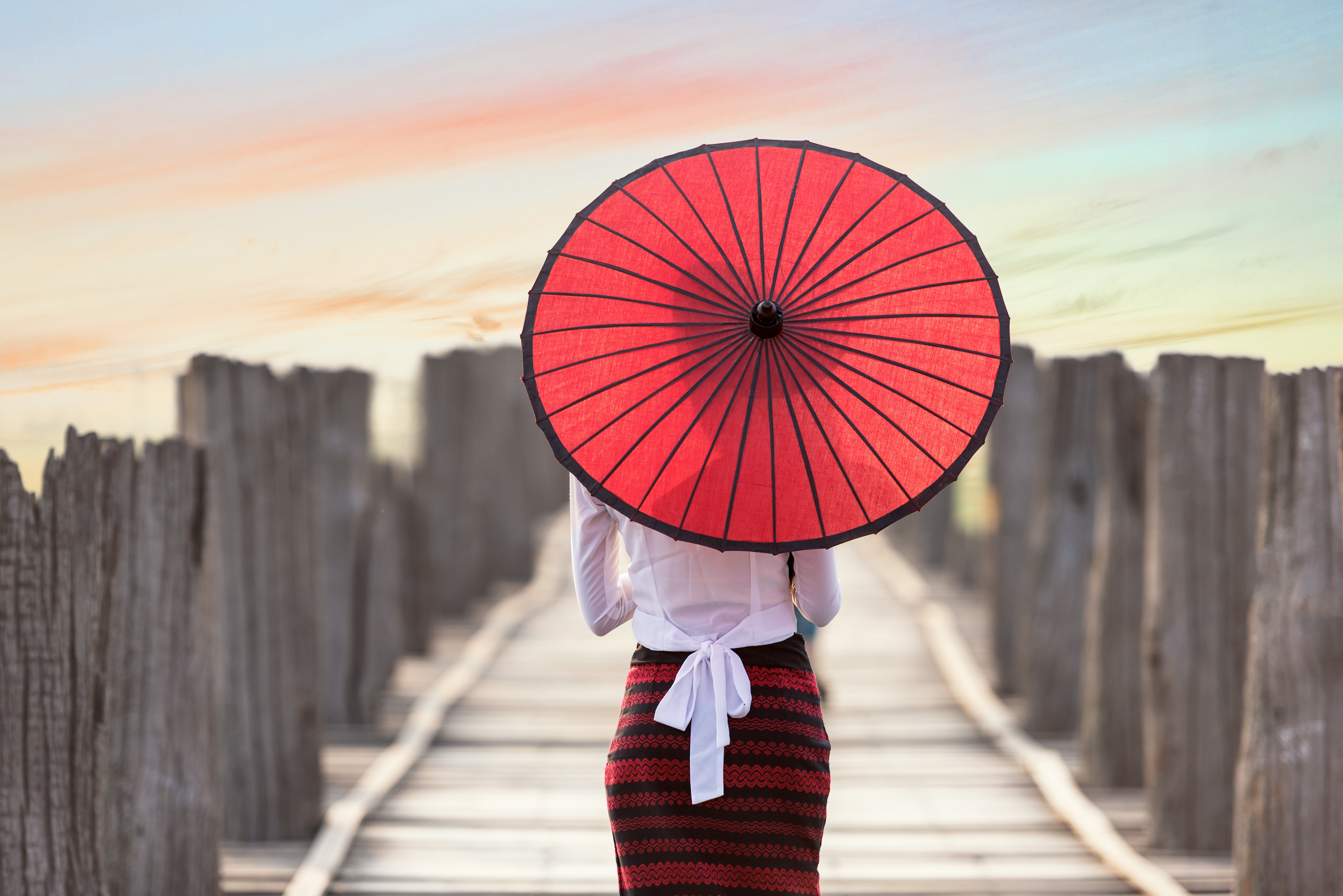 Red Umbrella Wallpaper 4K, Burmese woman, Wooden pier, Girl, Traditional, People