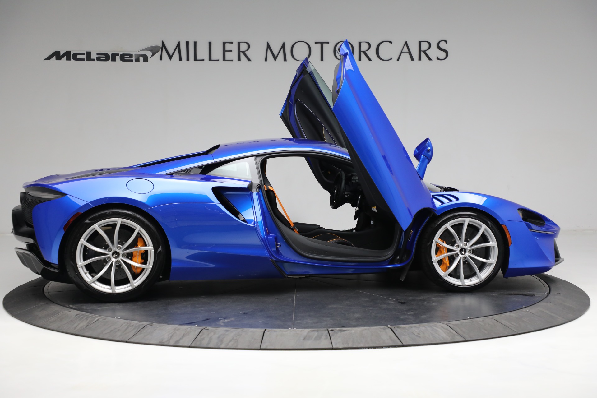 New 2023 McLaren Artura ($250). Miller Motorcars Stock #MC549