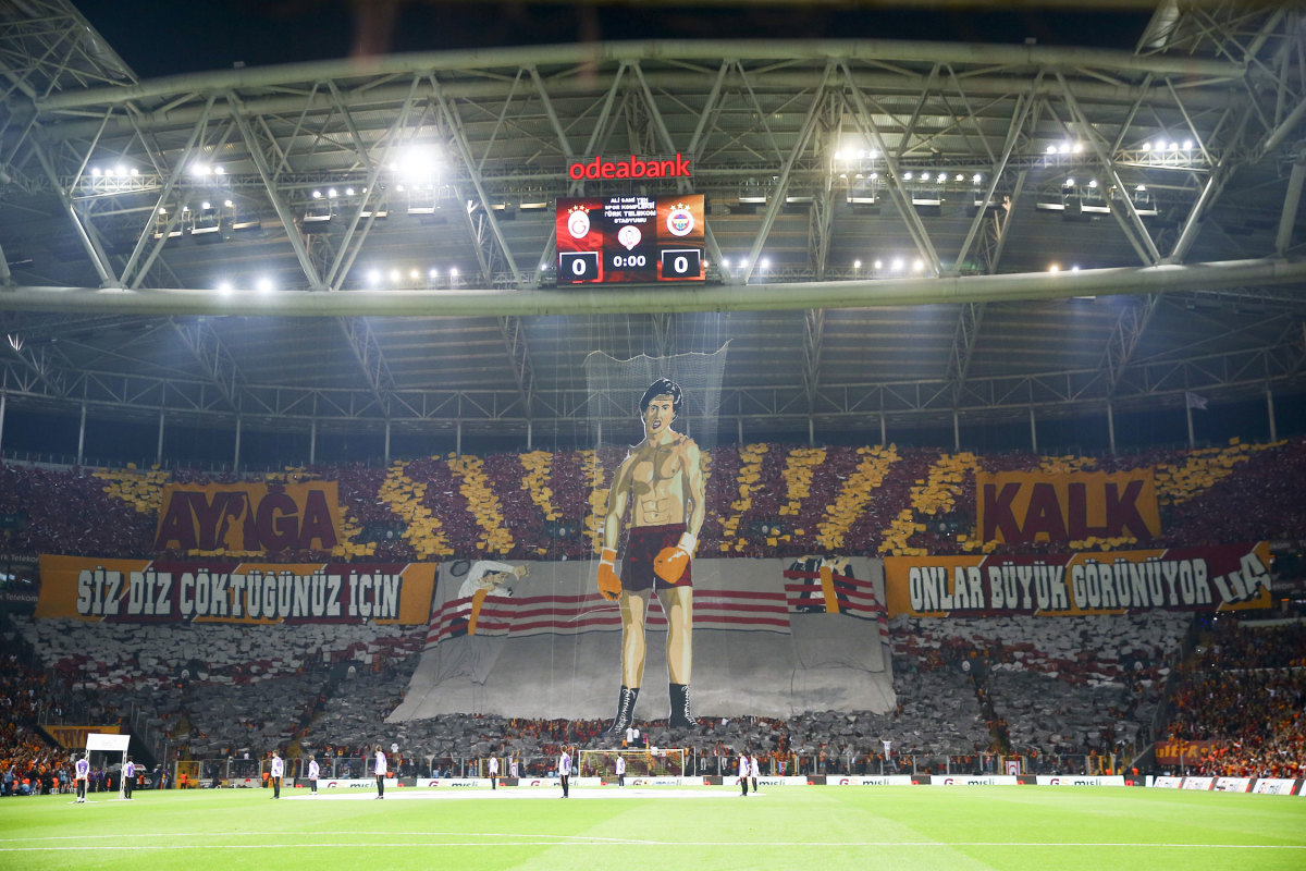 Tifos: Best soccer fan displays around the world (PHOTOS)
