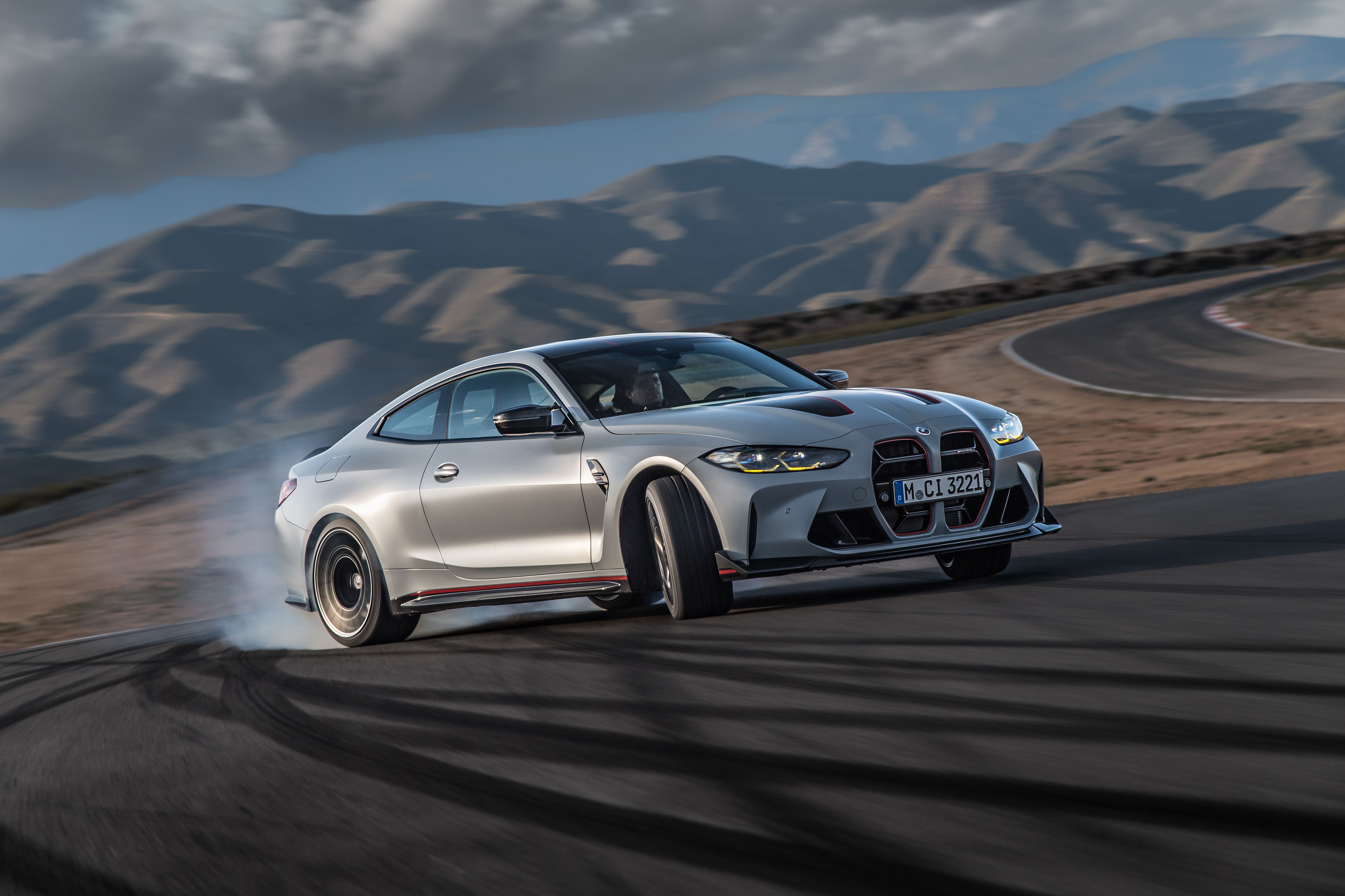 2023 BMW M4 CSL Is 240 Pounds Lighter and Packs 543 Horsepower