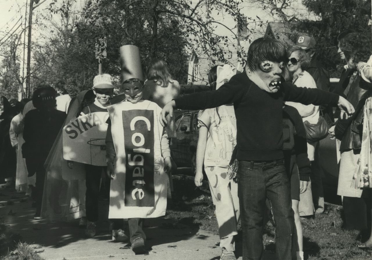 Halloween in the 80s: Party time! See anyone you know in these photo?