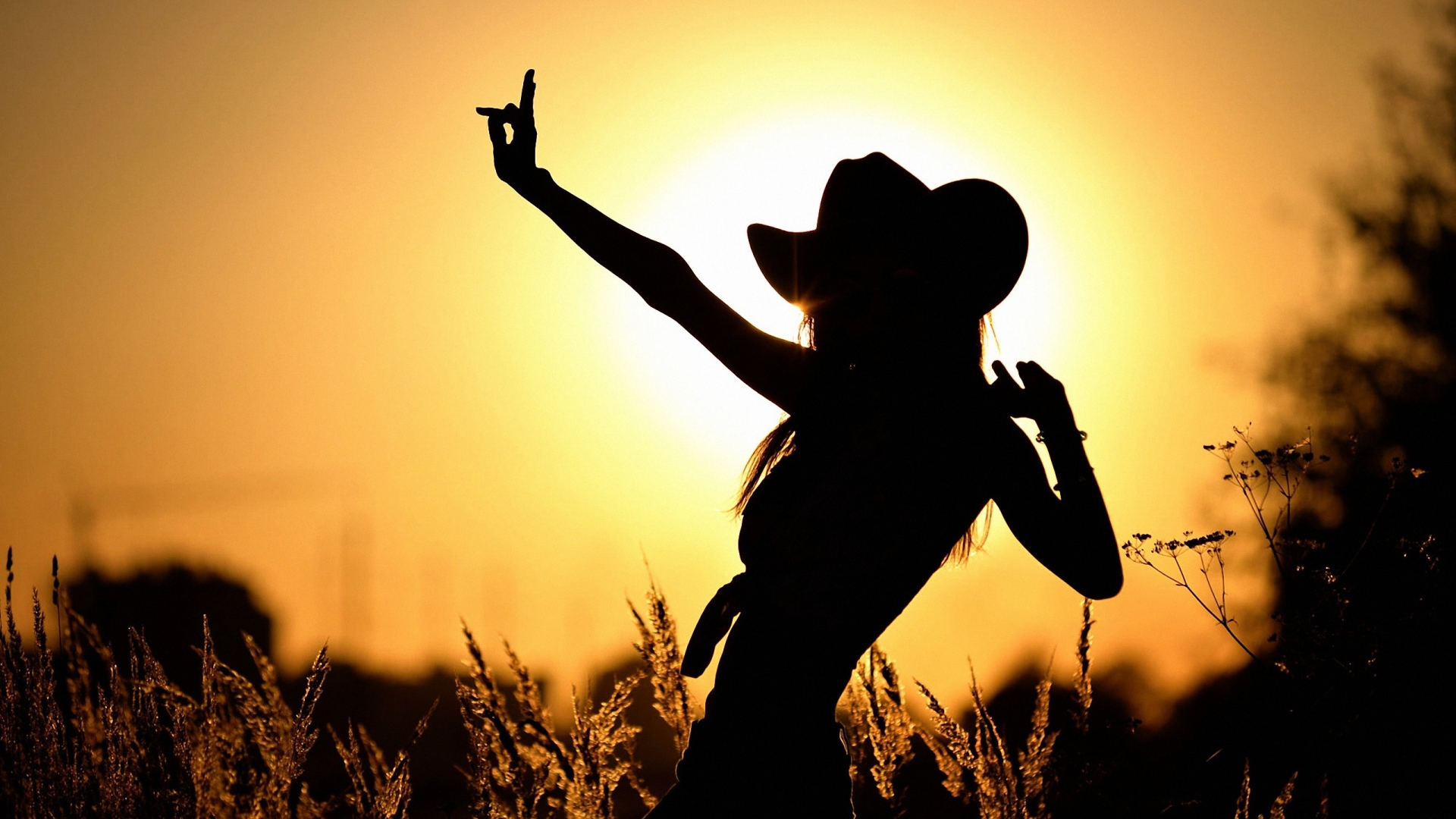 Cowgirl HD Wallpaper