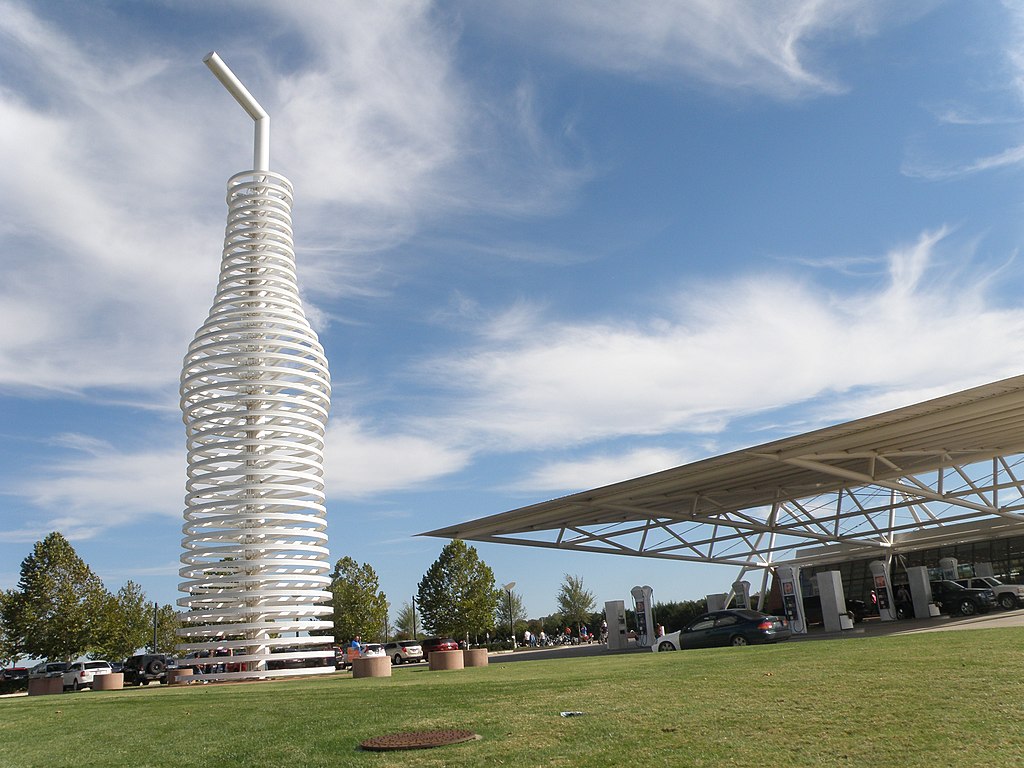 Historic Route 66 Oklahoma -POPS Gas Station between Oklahoma City and Arcadia