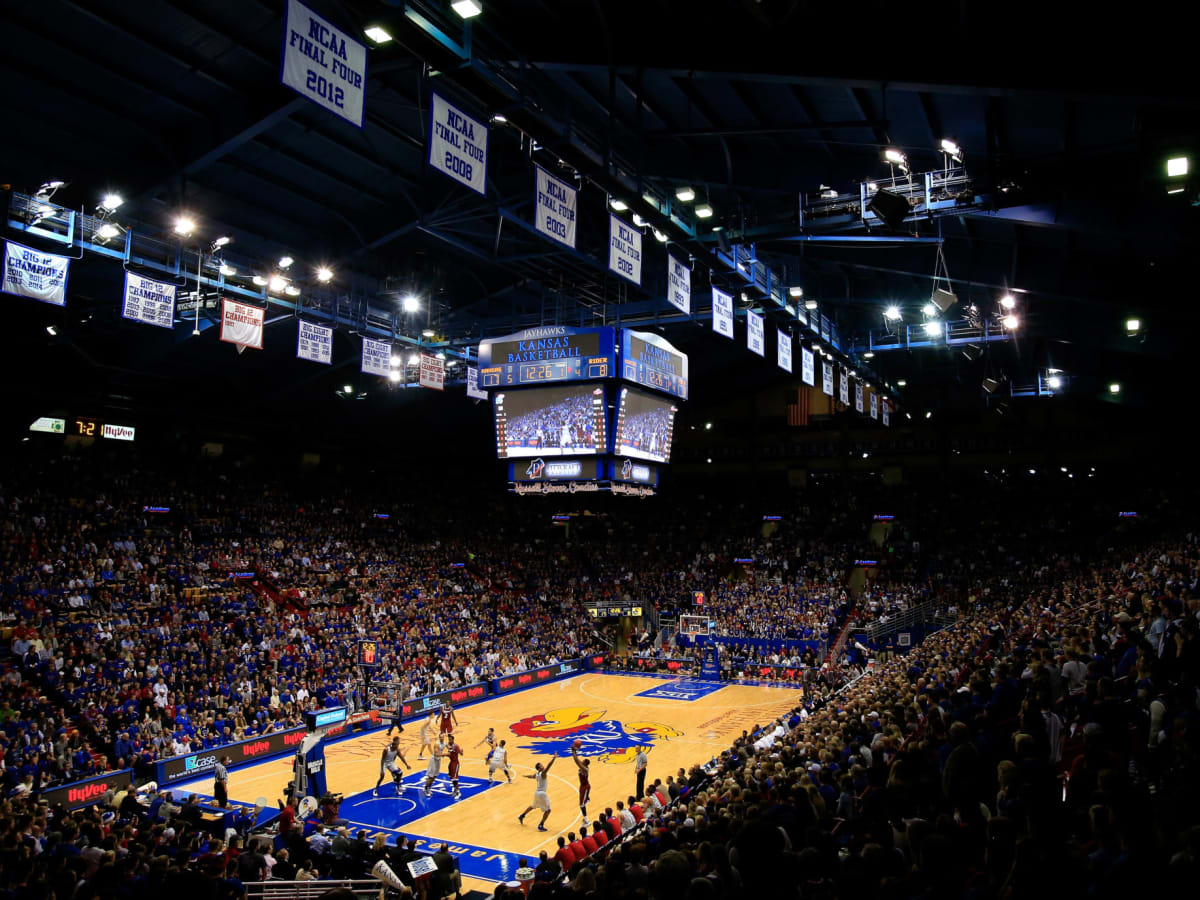 Kansas 4 Star Guard Reportedly Considering A Transfer Spun: What's Trending In The Sports World Today