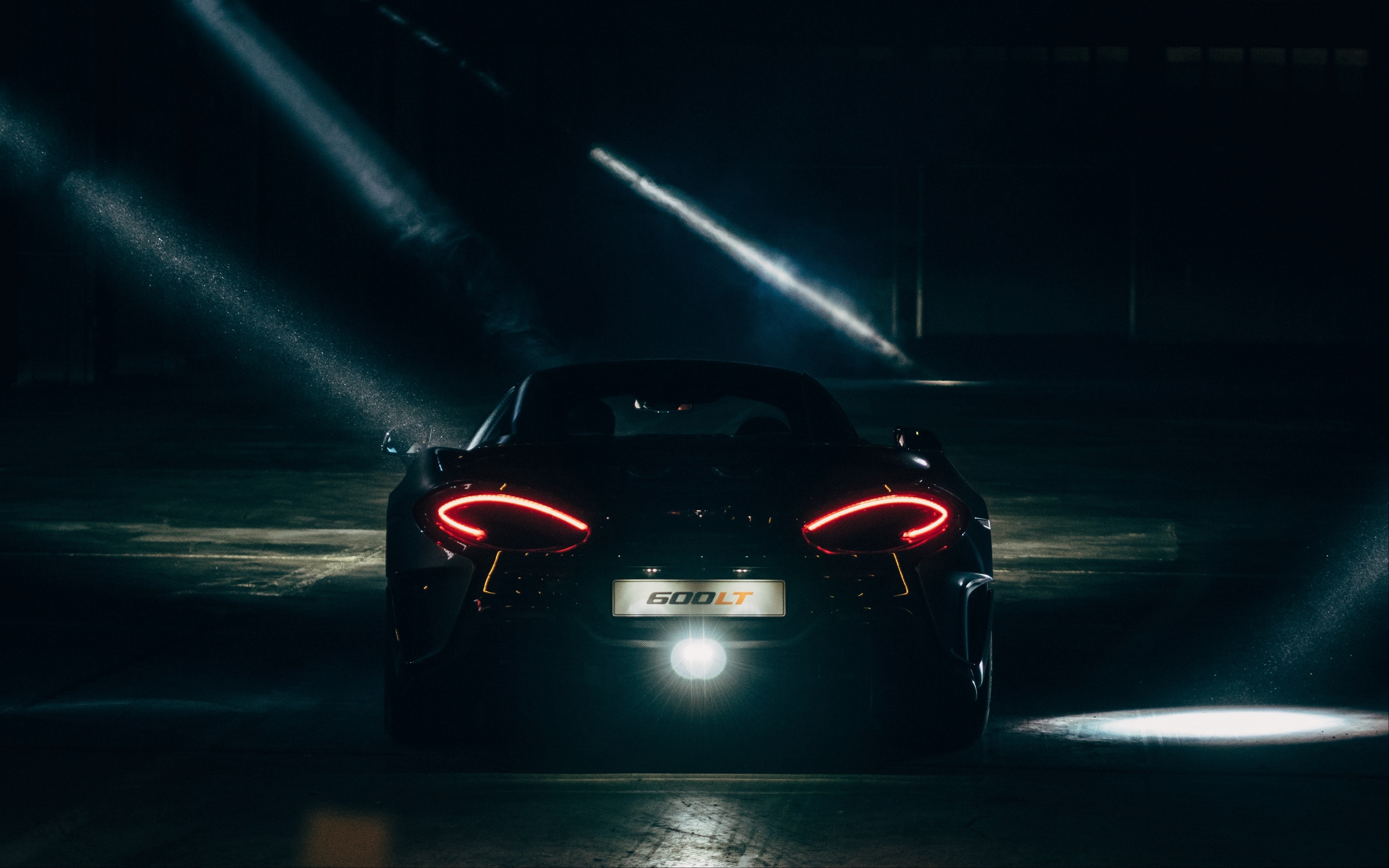 Download 3840x2400 black, supercar, tail lights, mclaren 4k wallpaper, 4k, ultra HD 16:10 wallpaper, 3840x2400 HD image, background, 18147