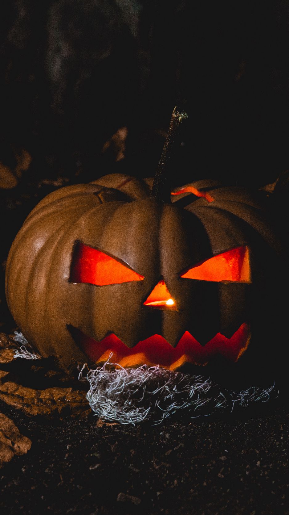 Download Wallpaper 938x1668 Halloween, Pumpkin, Dark Iphone 8 7 6s 6 For Parallax HD Background