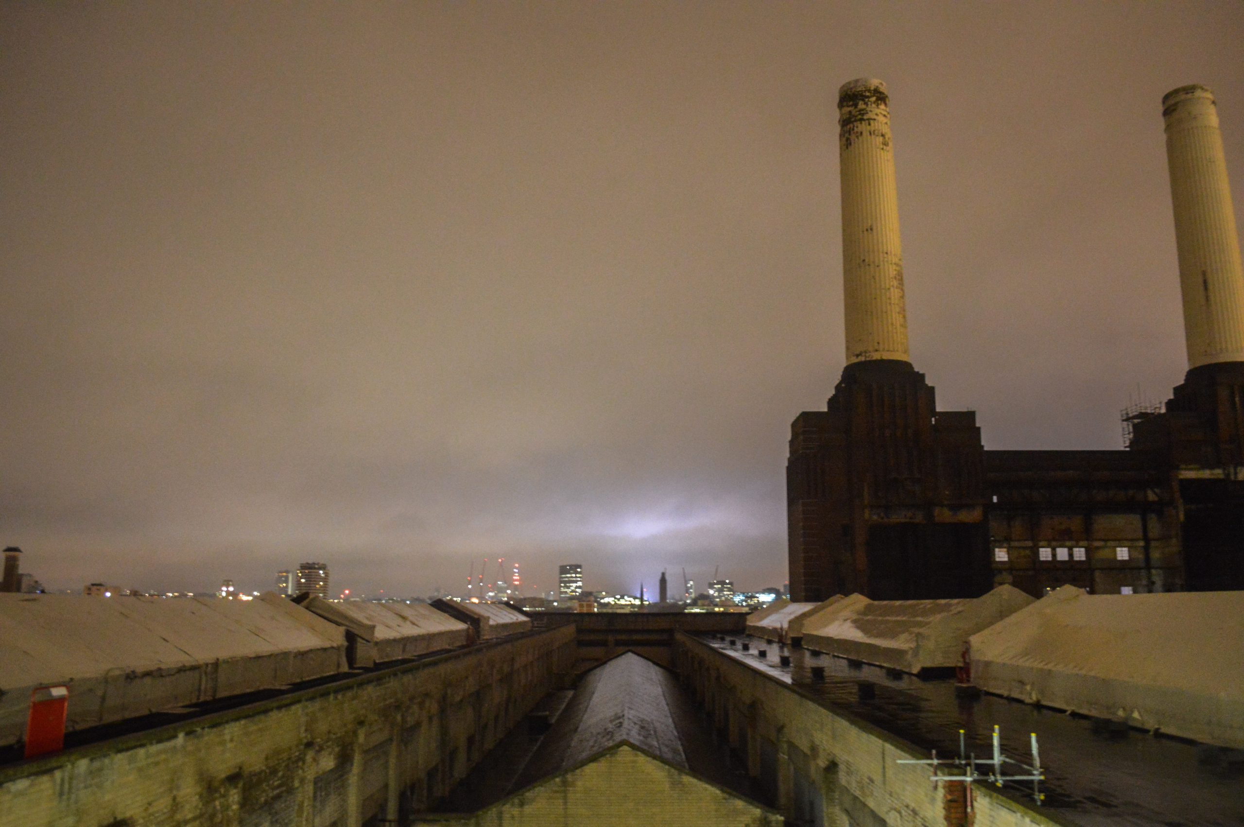 Battersea Power Station, an industrial time capsule living on in these remarkable photographs • Inspiring City