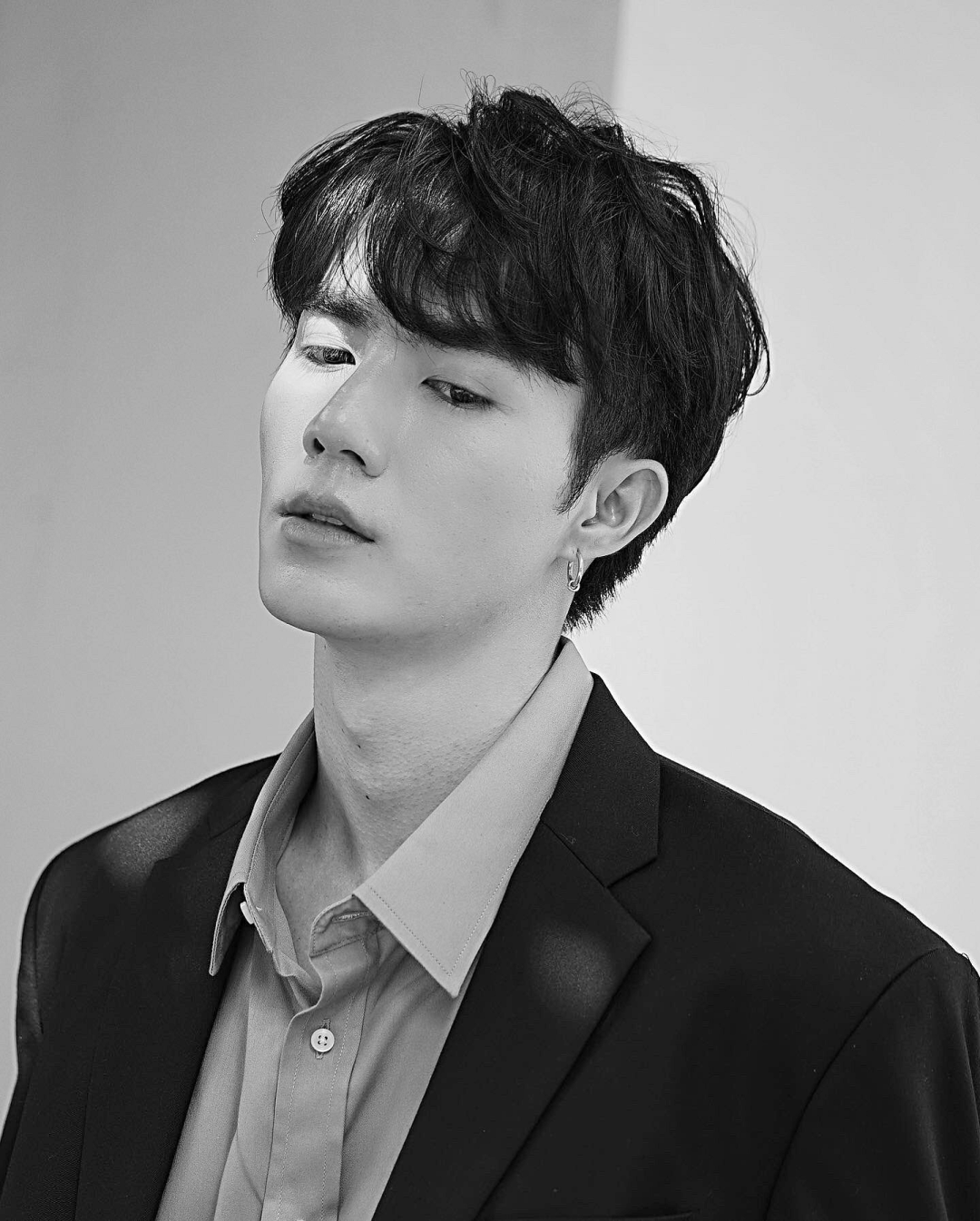 Zee Pruk Panich (พฤกษ์พานิช) [Profiler]