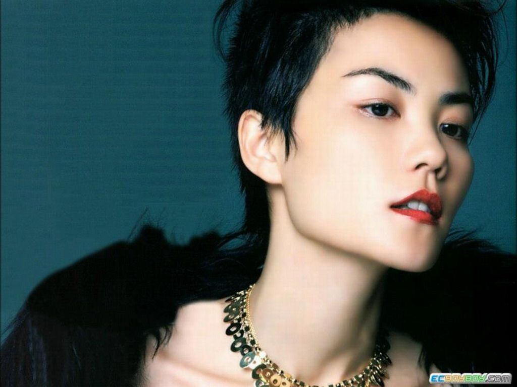Faye Wong Wallpaper: Faye. Faye wong, Beauty, Pale face