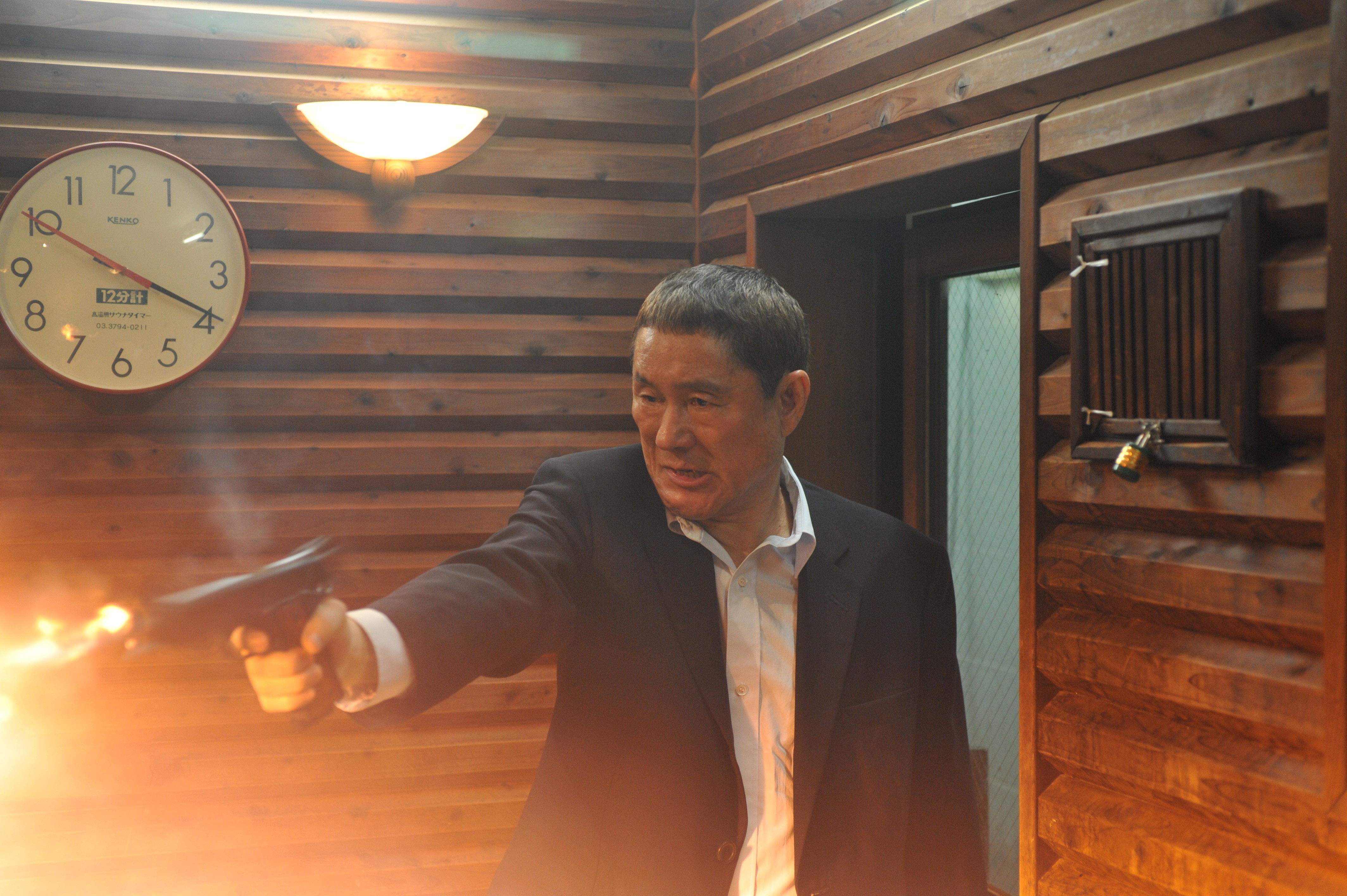 Wallpaper: Takeshi Kitano in una sequenza di Outrage: 161238