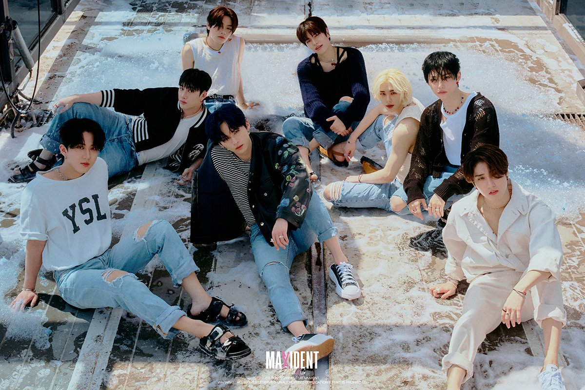 Stray Kids are in love in group + unit teaser photo for 'MAXIDENT'