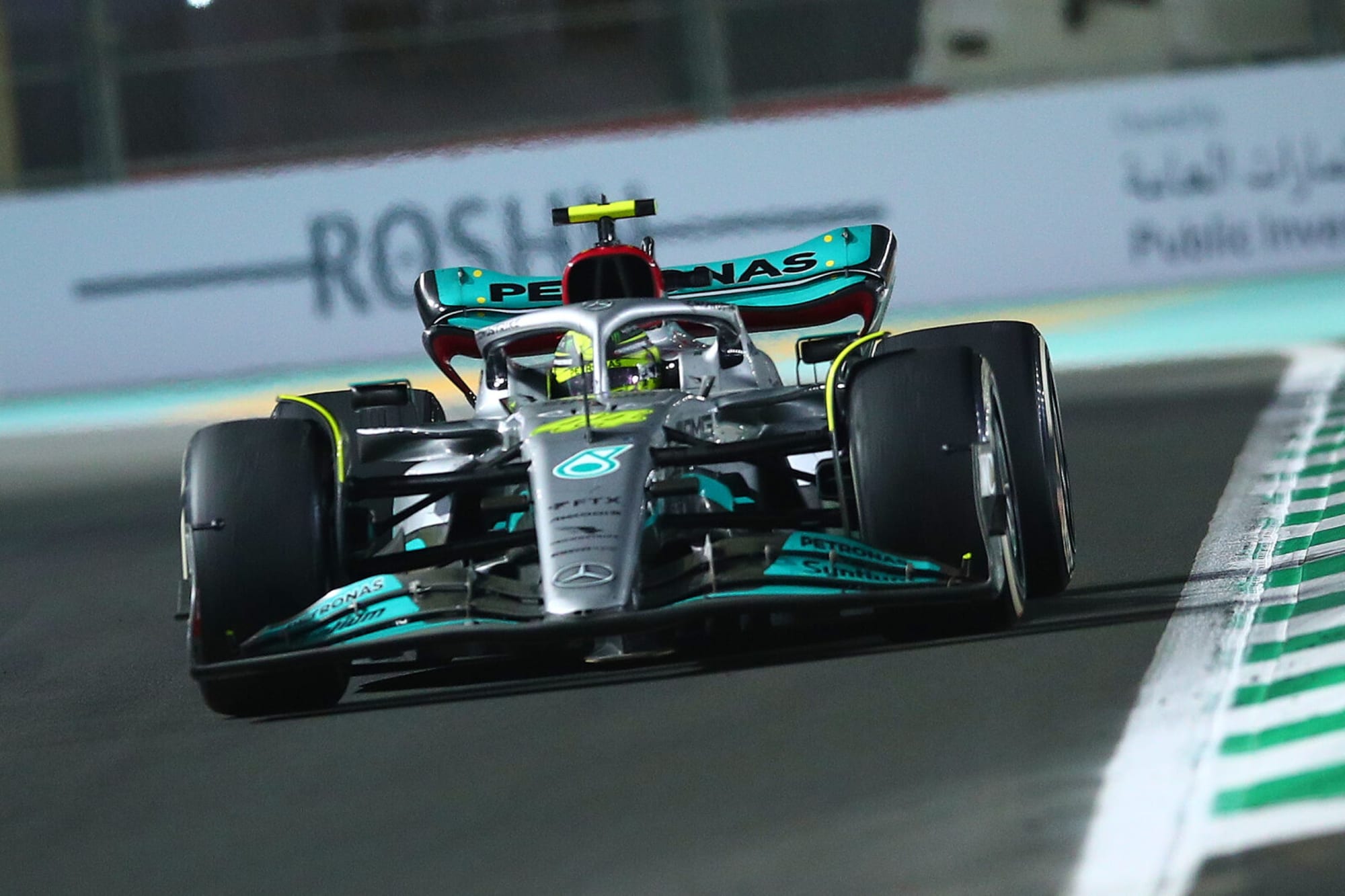 Formula 1: Lewis Hamilton record at risk after slow start