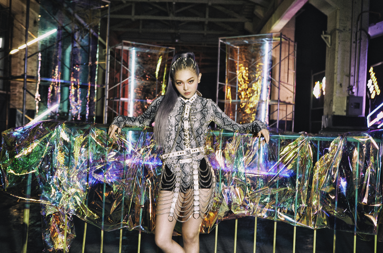 AleXa Makes K Pop Debut With 'Bomb' Alongside Za: Premiere