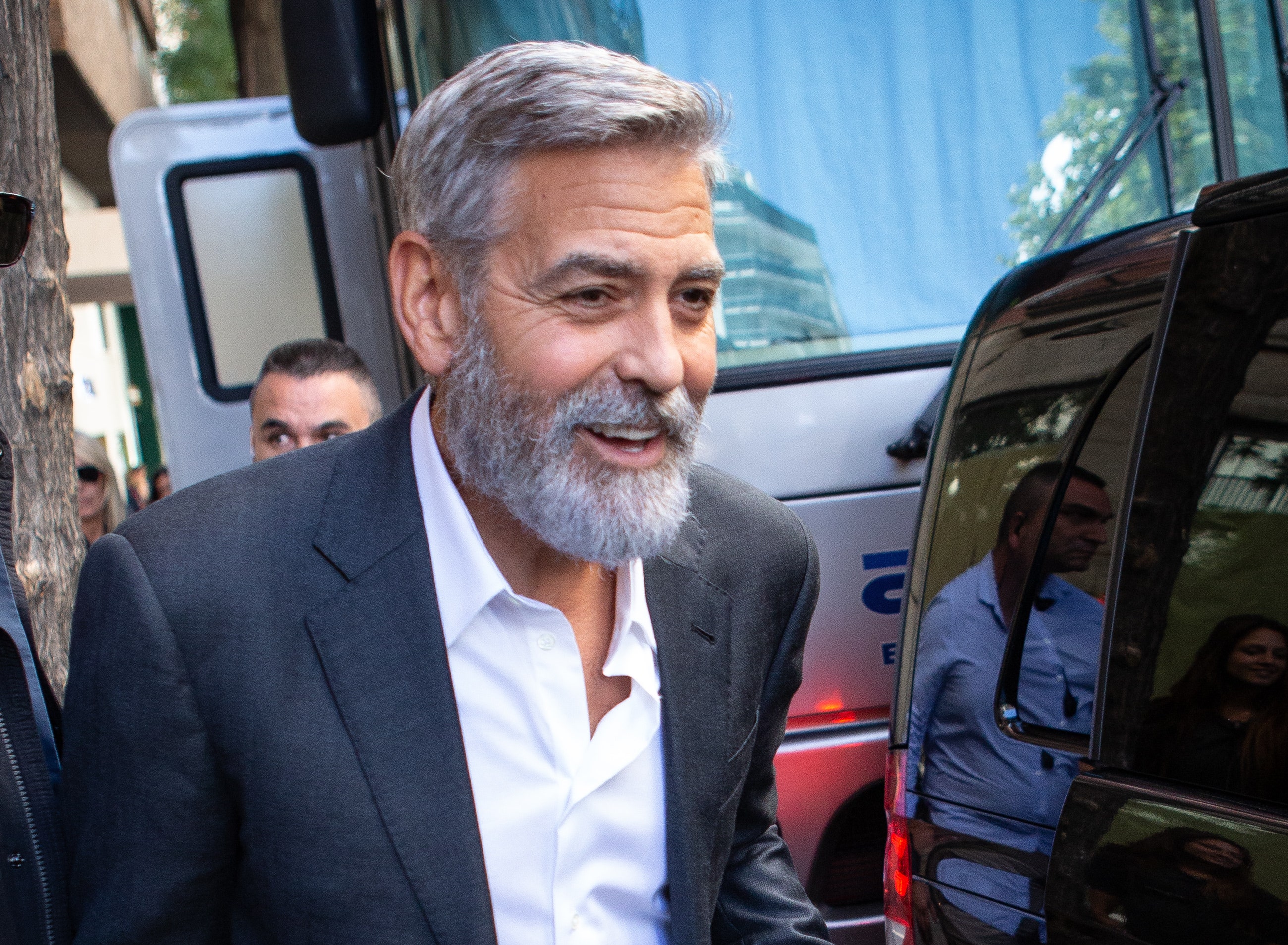 You need to follow George Clooney's grooming regime (and here's how)