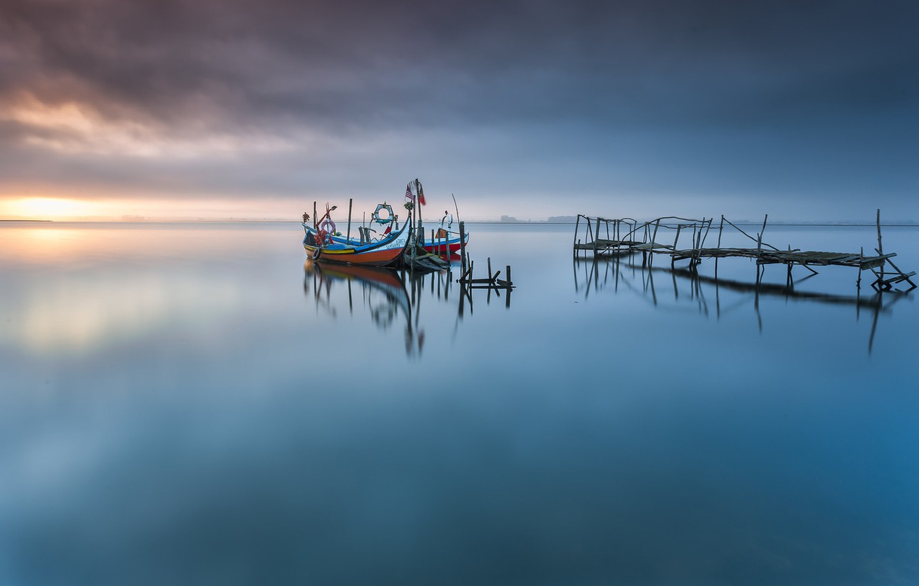 Wallpaper ocean, portugal, pier, boat, aveiro lagoon image for desktop, section пейзажи