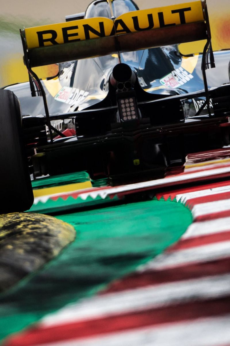 Austrian GP Hülkenberg wallpaper in 800x1200 resolution