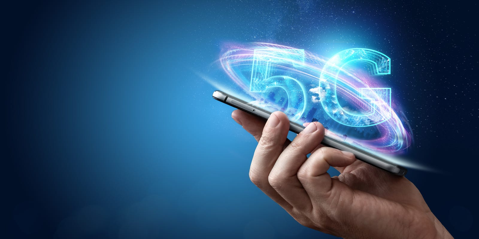 Verizon, Sprint, T Mobile, AT&T: Should I Buy Into 5G Now?