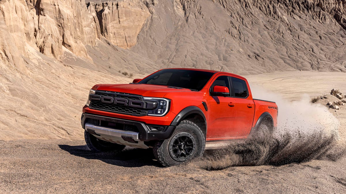 The New Ford Ranger Raptor Looks Awesome, and We're Getting It