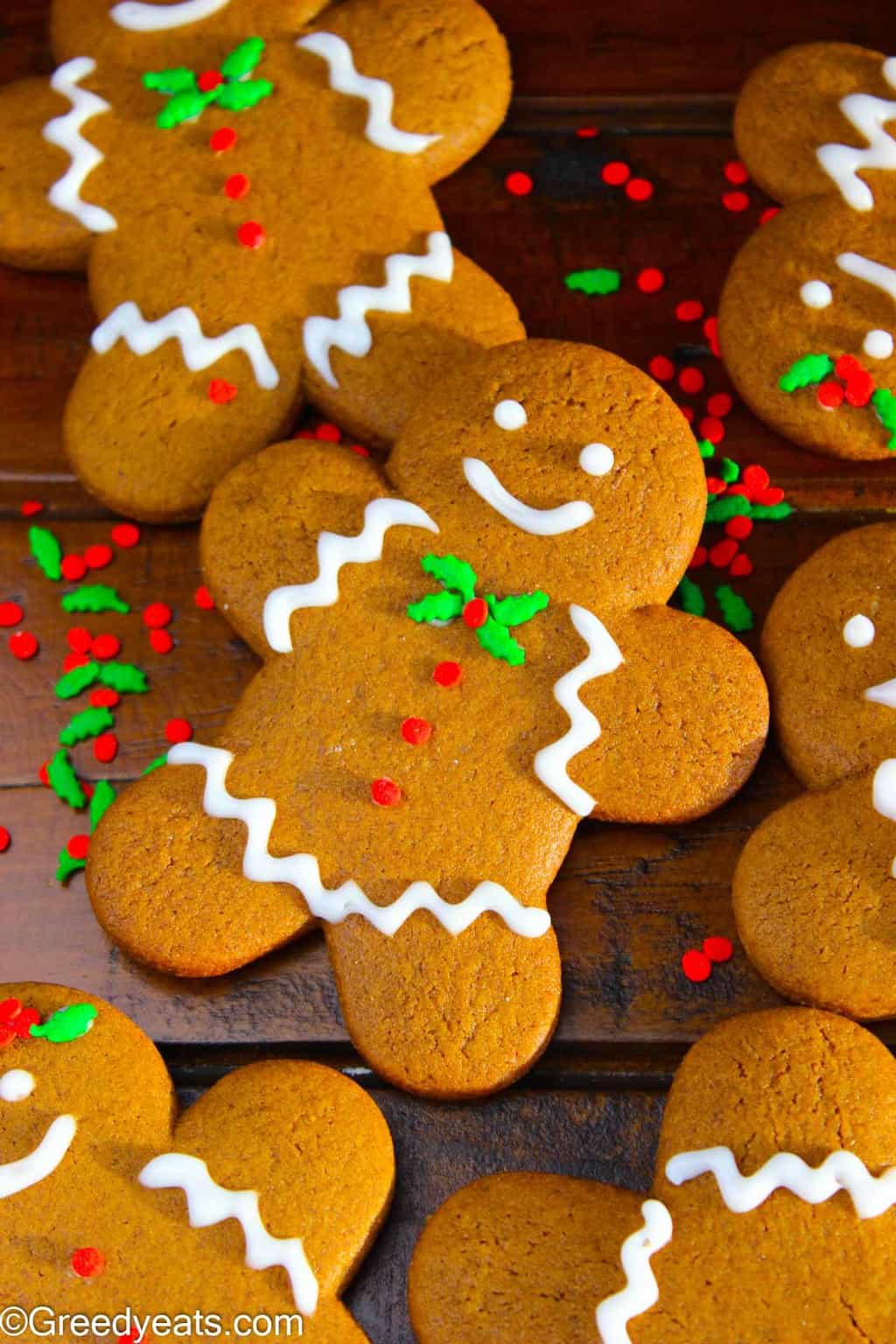 Soft Gingerbread Man Cookies (Ginger Molasses Cookies)