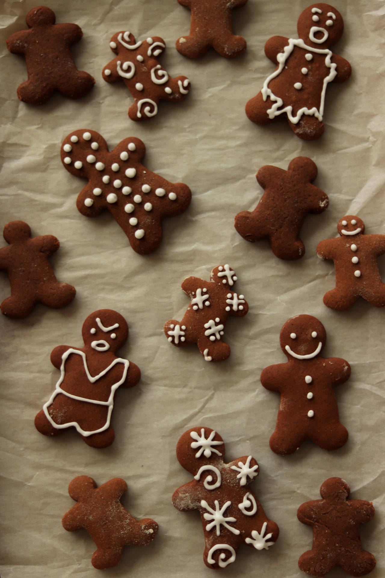 Download Chocolate Gingerbread Cookie Men Wallpaper