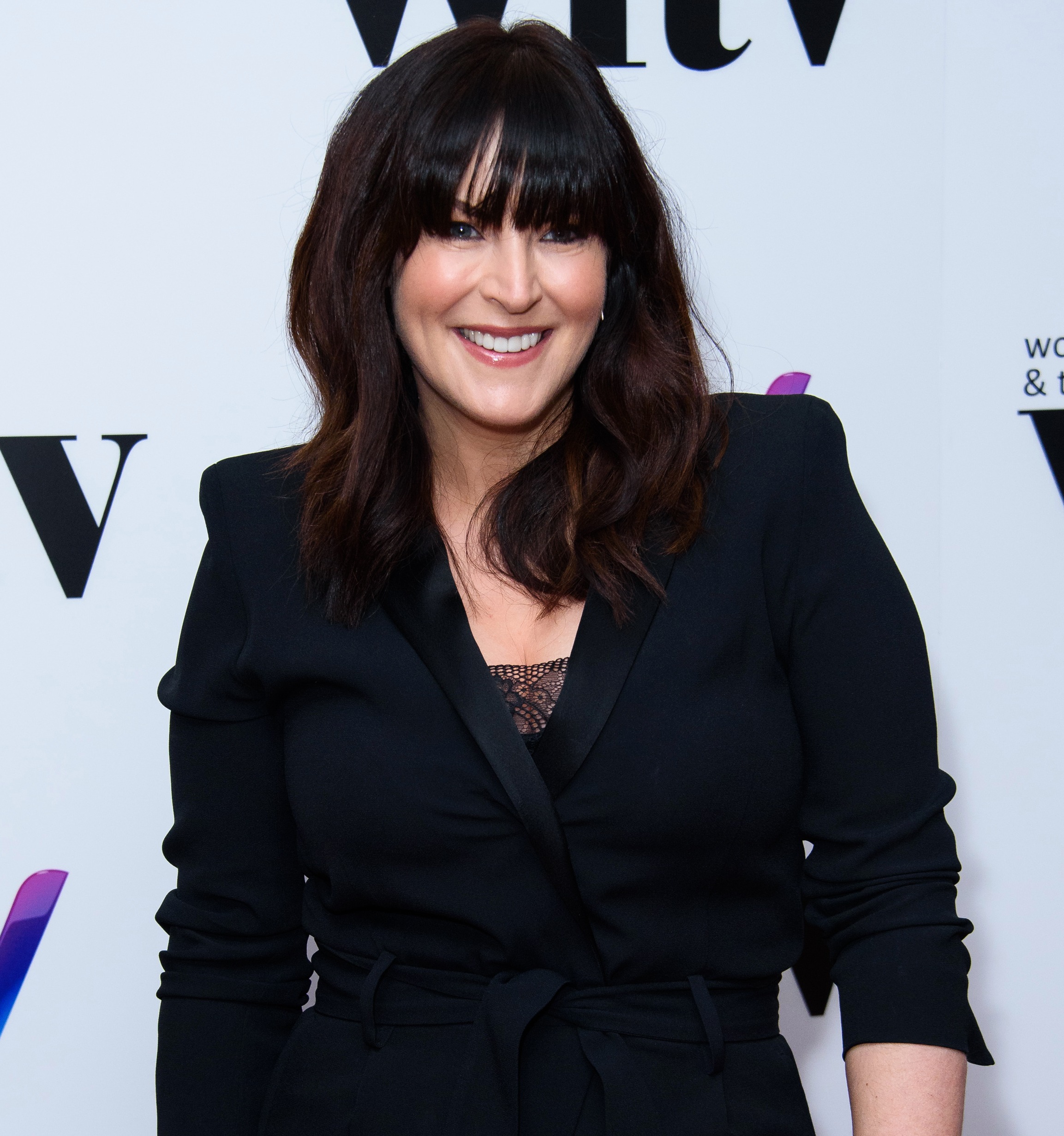 Naked Attraction host Anna Richardson replaces Davina McCall as new Changing Rooms presenter. The US Sun