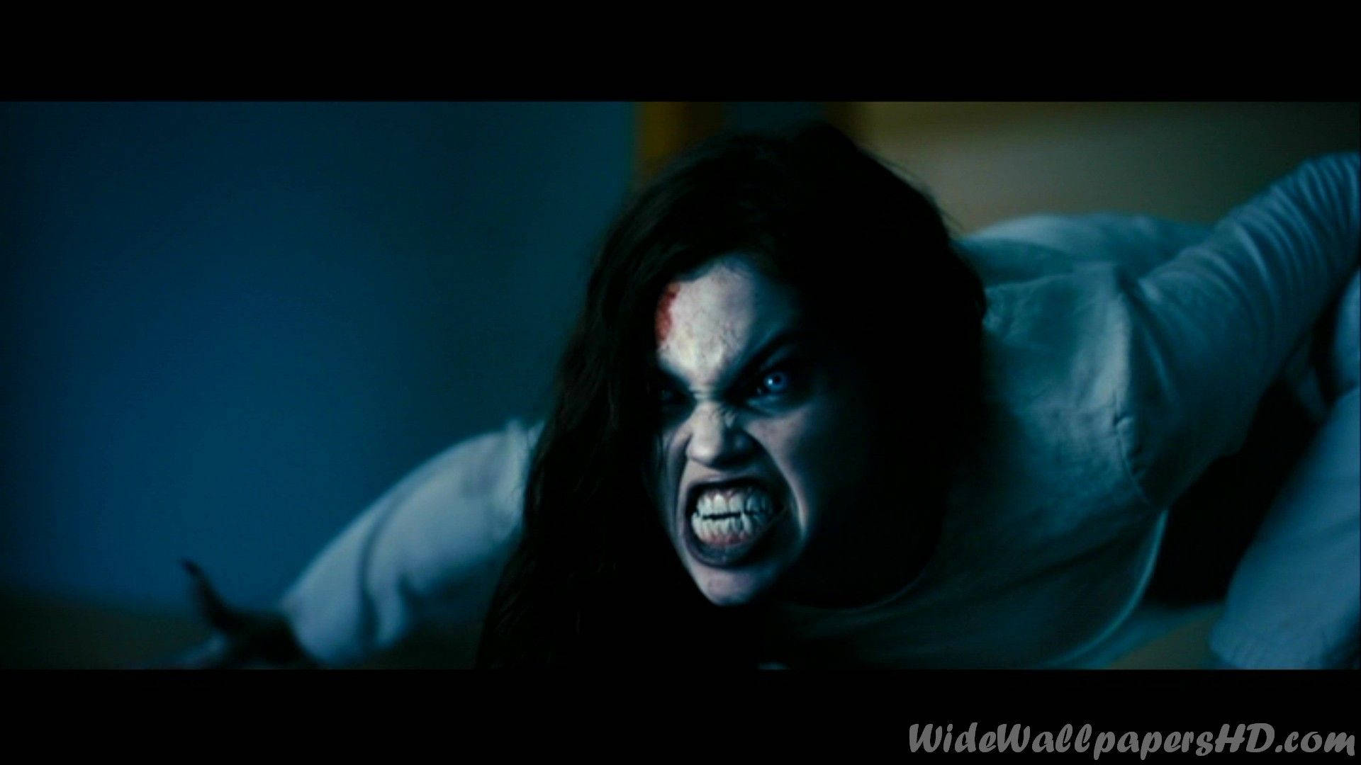 Download Vampire Wallpaper