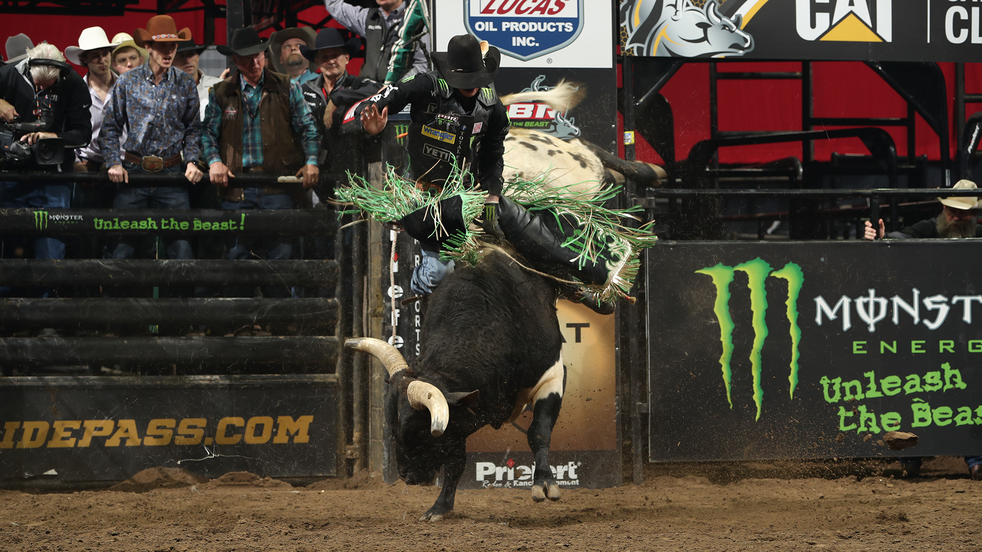 Tacoma draw: Mauney out with fractured rib; eight alternates called up