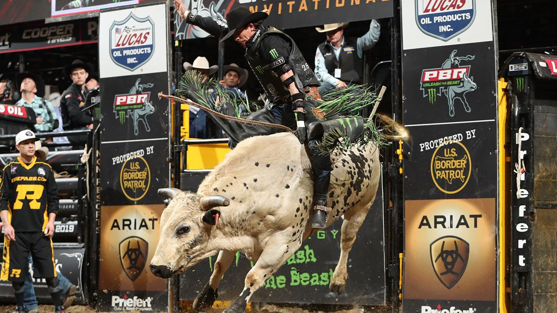 Mauney And Outlaw To Get X Rays