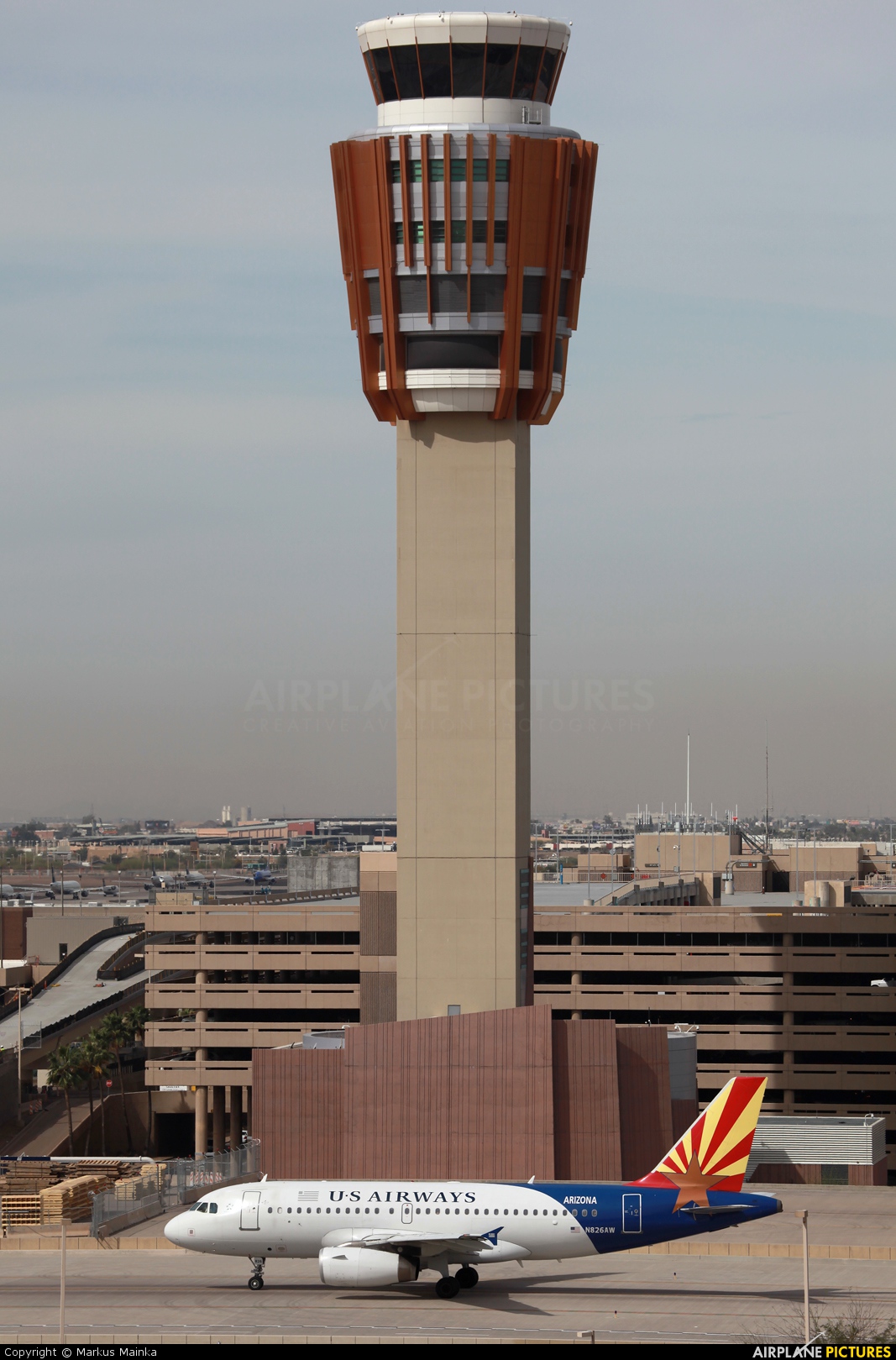 Airport Overview Overview Tower at Phoenix Harbor Intl. Photo ID 312348