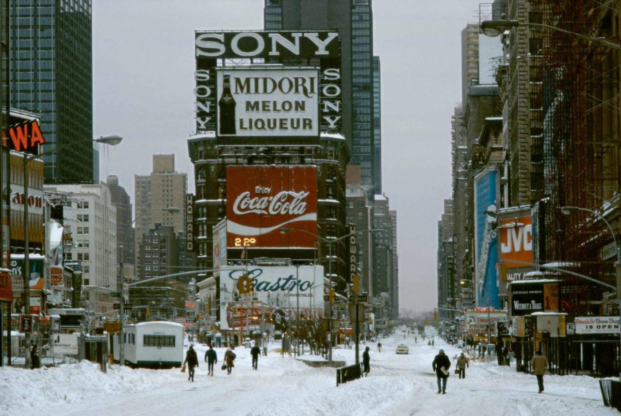 1984, New York, Times Square in snow storm