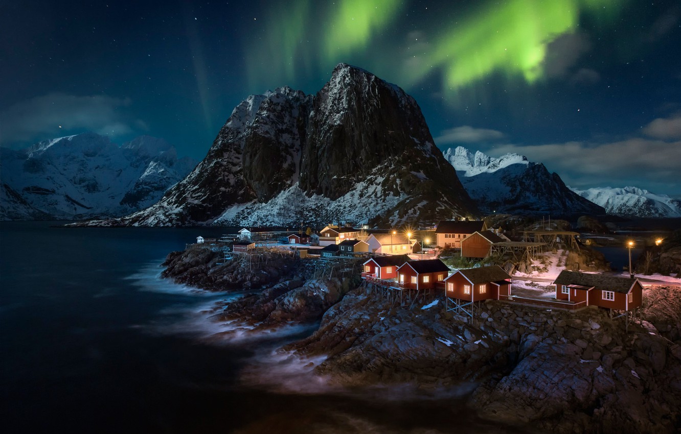 Wallpaper mountains, night, home, Northern lights, village, Norway, Norway, the fjord, The Lofoten Islands, Lofoten, Hamnøy, Hamnøy, Vestfjorden, The vest fjord image for desktop, section пейзажи