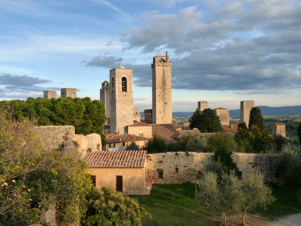 A Day in The Medieval Hill Town of San Gimignano, Tuscany