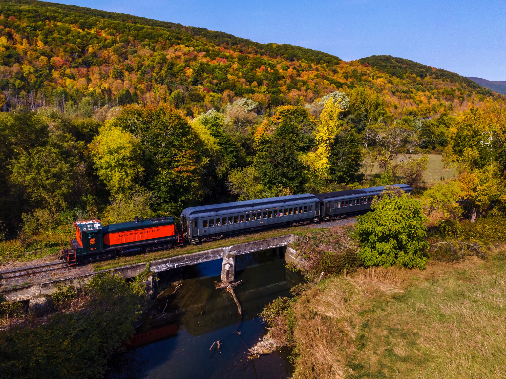 Hoosac Valley Fall Foliage Train Ride In Massachusetts