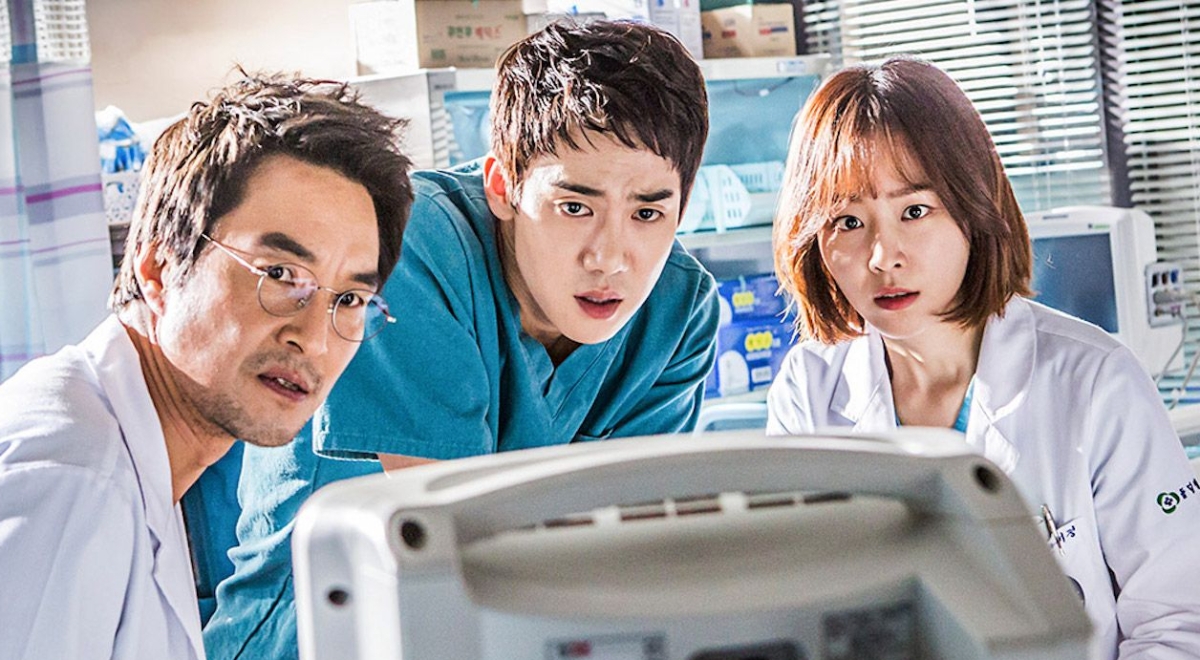 Dr. Romantic Has Way Too Much Sub Plot Drama But The Cast Makes It Worth Watching