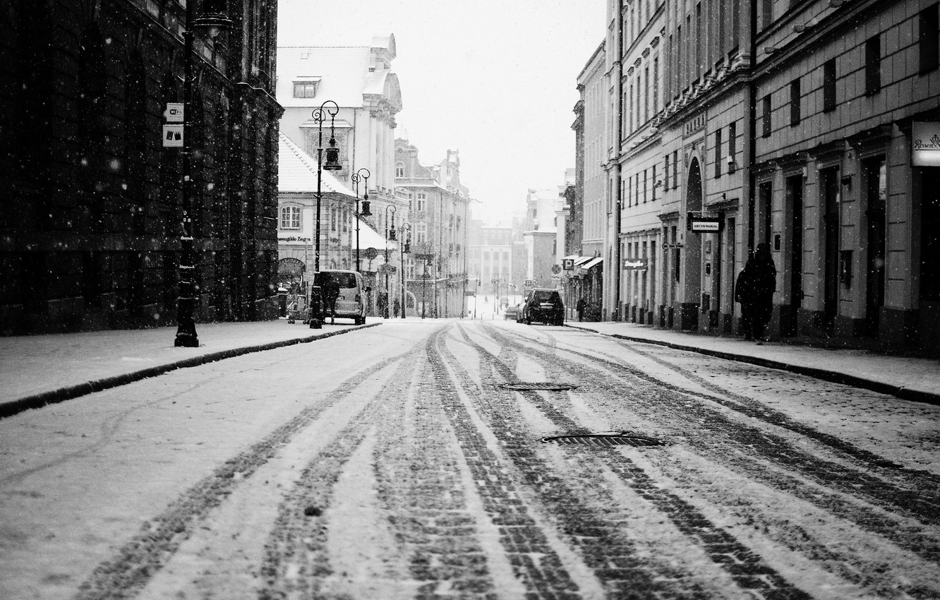 Wallpaper winter, road, snow, machine, traces, the city, people, street, building, home image for desktop, section город