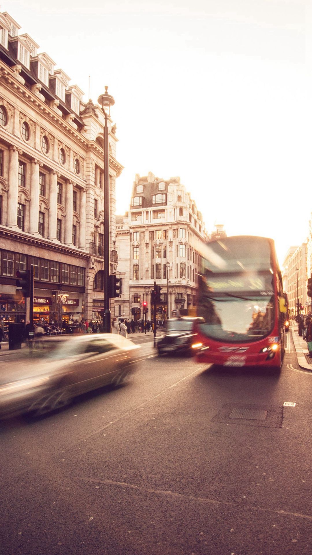 London City Street People Winter Flare #iPhone #wallpaper. London city, City wallpaper, London wallpaper